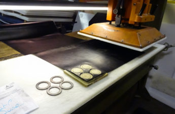 gasketmachine1-345x225 (1) gasketmachine1-345x225 (1)